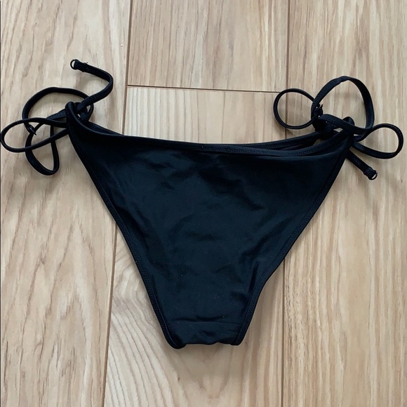 Aerie Bikini Bottom - Picture 2 of 3